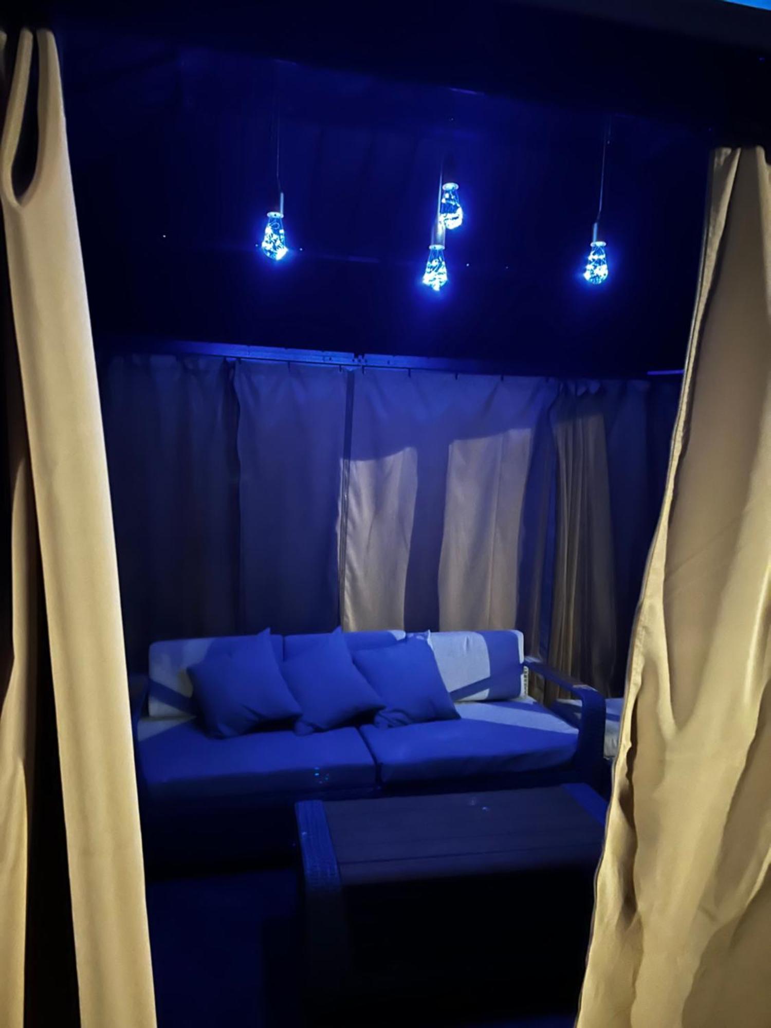 Spacious Comfy Room In Cozy Classy Duplex นิวยอร์ก ภายนอก รูปภาพ