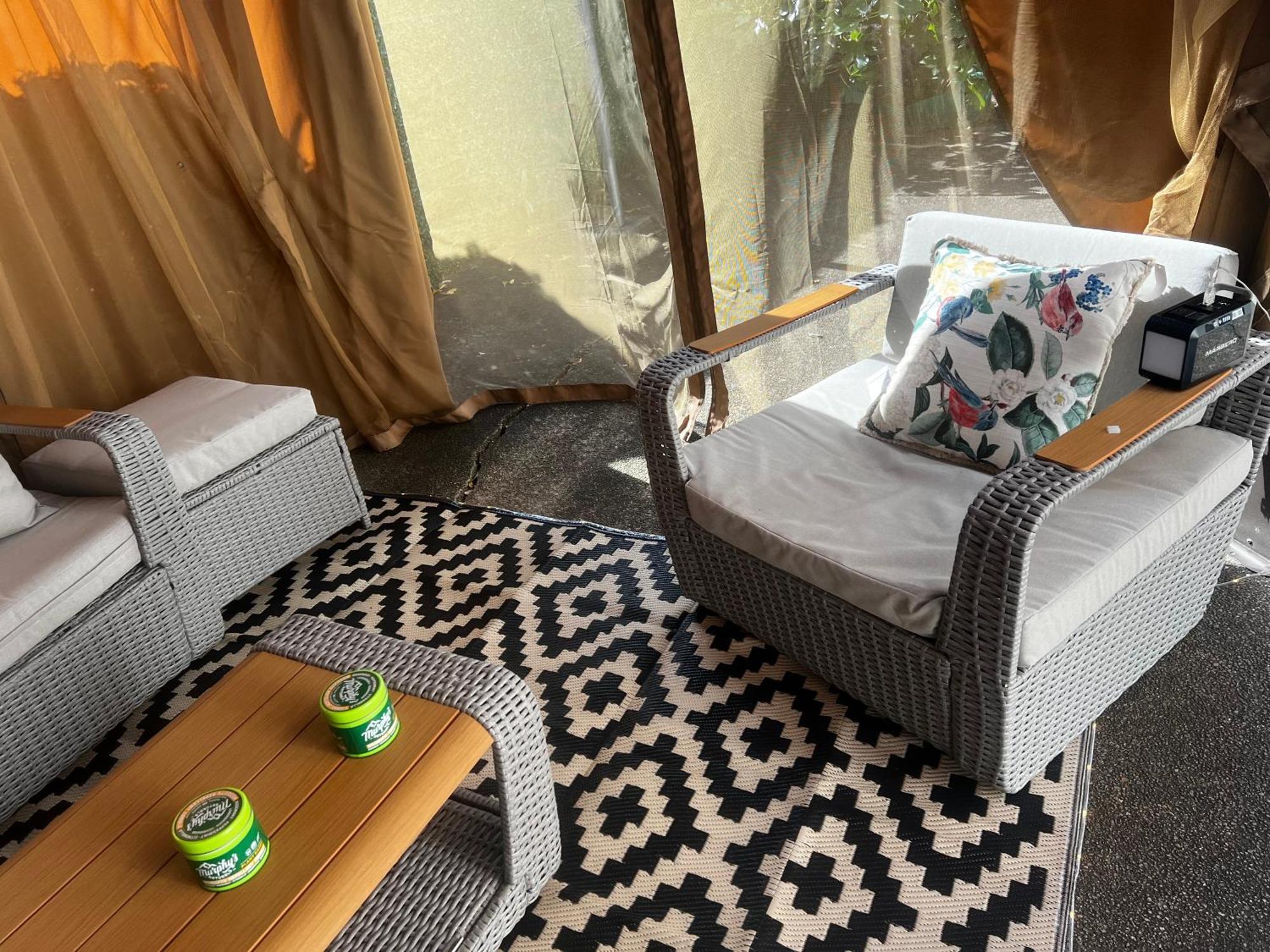 Spacious Comfy Room In Cozy Classy Duplex นิวยอร์ก ภายนอก รูปภาพ